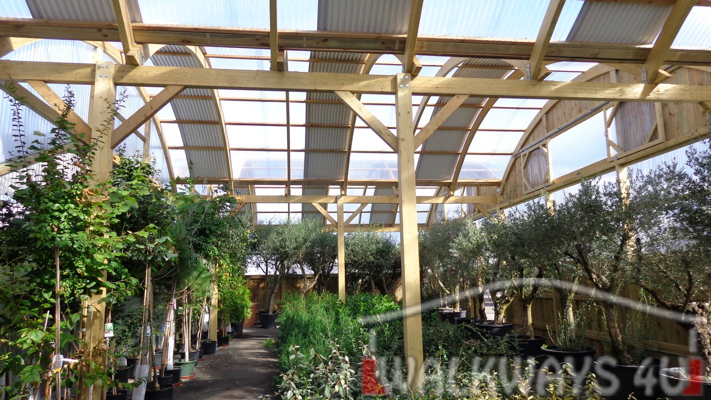 Constructions from laminated wood, expositions, garden centers, roofing, terraces