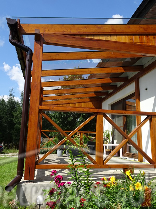 Ujecie . Nowatorskie zadaszenia tarasów drewnianych - drewno klejone, szkło bezpieczne, piękne wykończenia, projekt i wykonanie